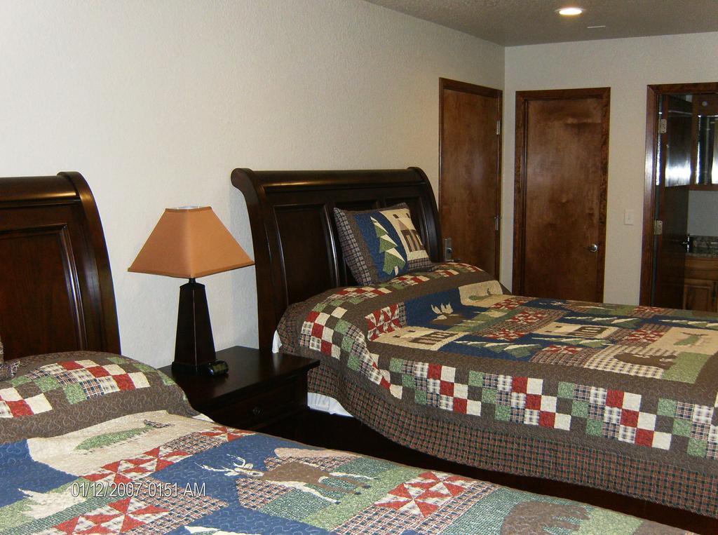 Glenwood Country Club Villa Стая снимка